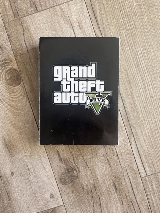 GTA V Box 7 płyt