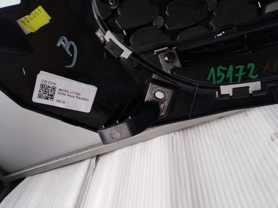 KIA X-Ceed Atrapa Grill zderzaka 19.r