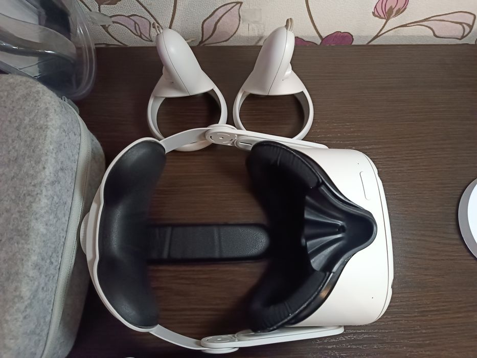 Meta Quest 2 (128 GB) На Подарунок