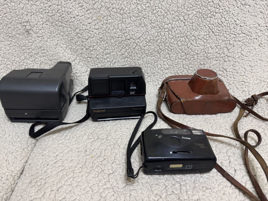 Винтажные фотоапараты:  Kodak polaroid kiev