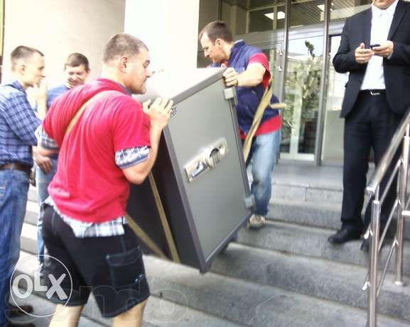 Грузоперевозки. Переезды, перевозка. мебели. Пятитонник. Гидроборт