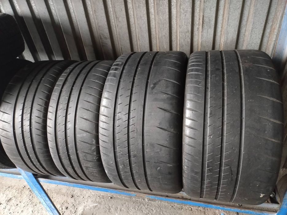 305/30ZR20×245/30ZR20 Michelin Pilot sport cup2  Audi R8