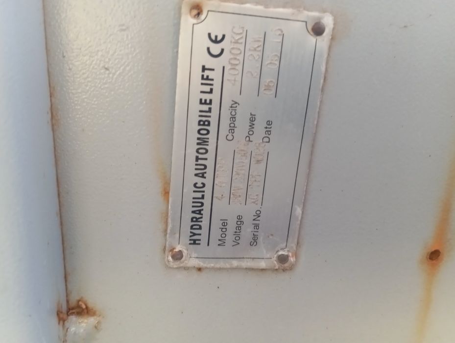 Elevador auto 4 toneladas64281732544771121