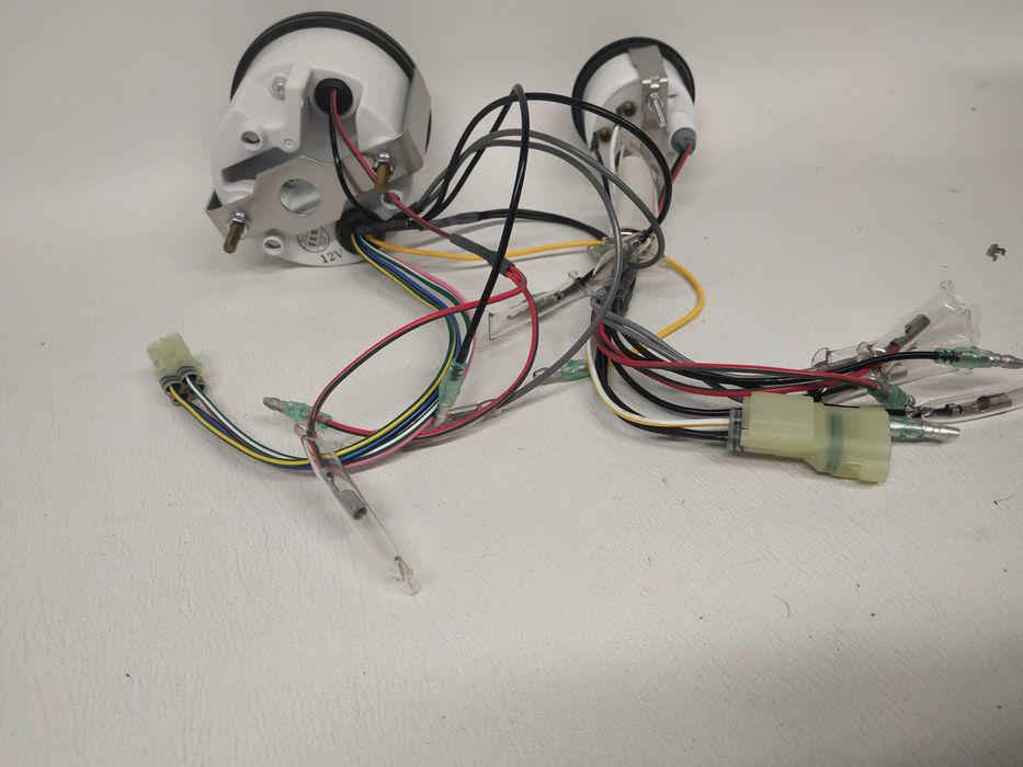 Multizegar SUZUKI wskaźnik Trim Suzuki ZESTAW