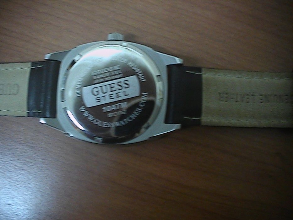 Relógio da GUESS aço, bracelete pele preta, à prova água