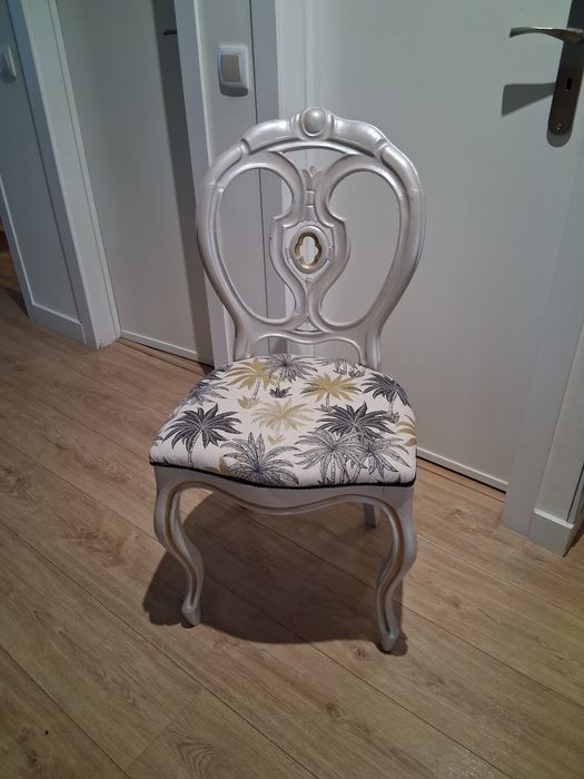 Cadeiras sala em bom estado