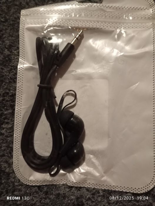 Fones de ouvido pretos