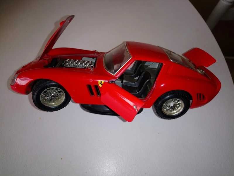 Miniatura Ferrari GTO