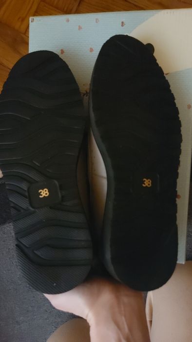 Туфлі, брогі, лофери