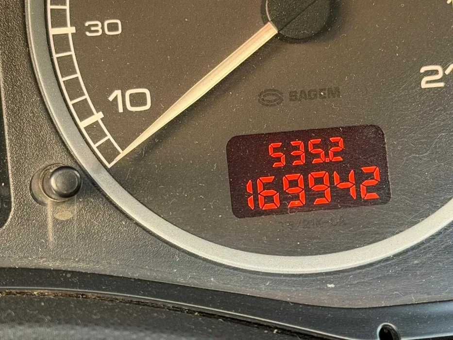 Carro Peugeot 307 2003