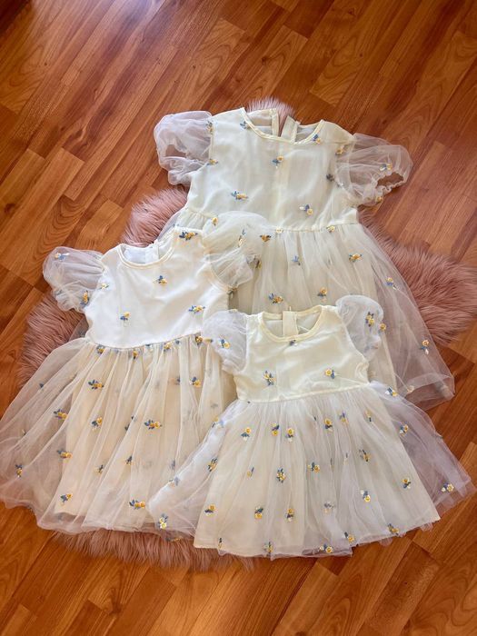 Святкові сукні сестрам 1,4,7 років плаття family look