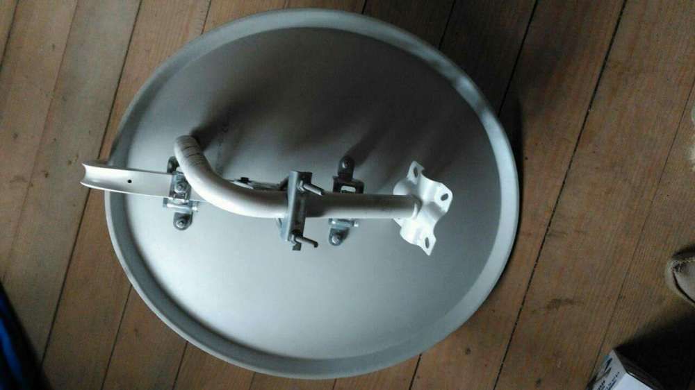 Parabólica com prato de 60