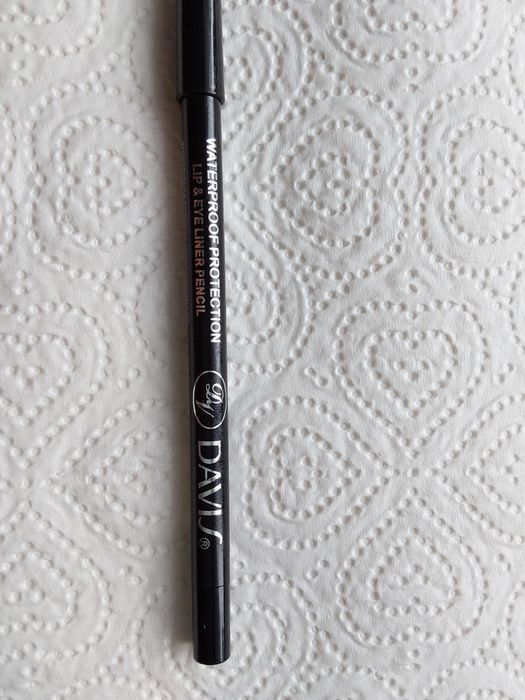 Nowa  Kredka do Oczu I Brwi czarna  Davi