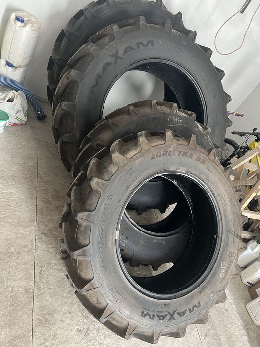 Шини 420/85р38  2шт та 340/85р28 2шт без пробігу зняті з нового трактора