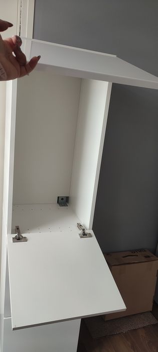 2 szafki wiszące