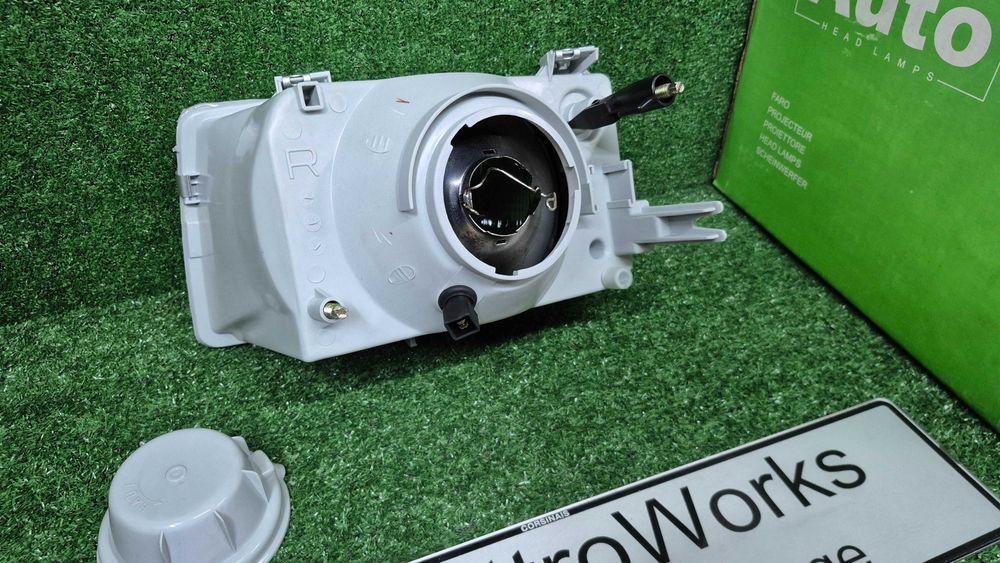 Otica Farol Frente Direito Renault 21 1987 a 1989 Ref. 551-1107R-LD-E DEPO - NOVO