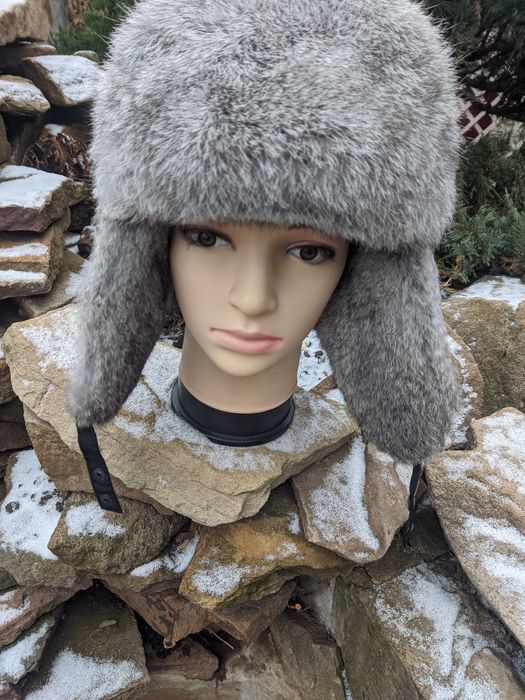 Новые шапки ушанки мужские .женские.