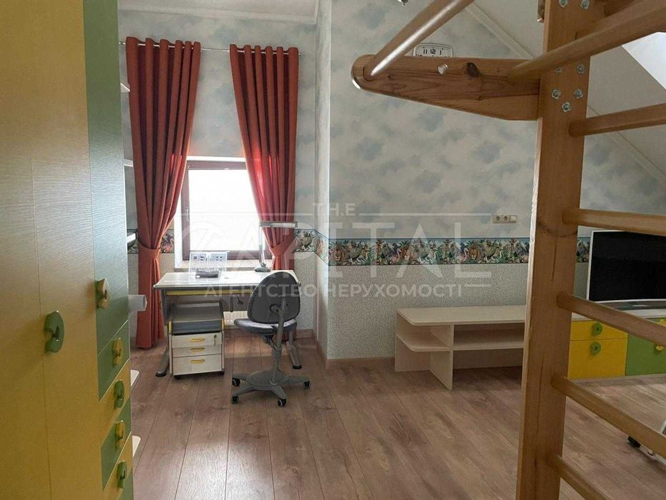 Аренда дома с бассейном, Гостомель, Канадское село