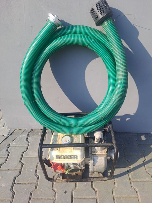 Pompa do wody uzywana.