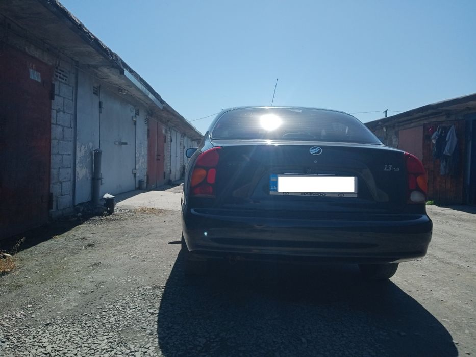 Продам семейный автомобиль.