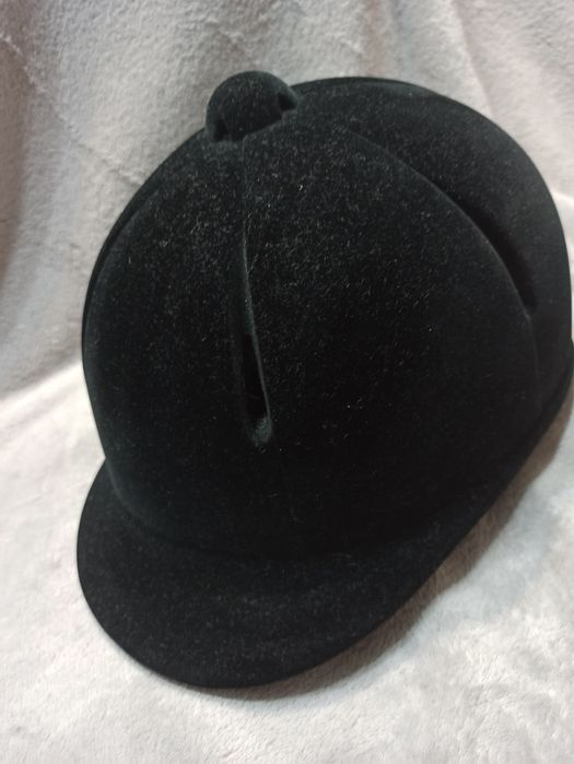 Шлем  новый  для верховой езды Kieffer