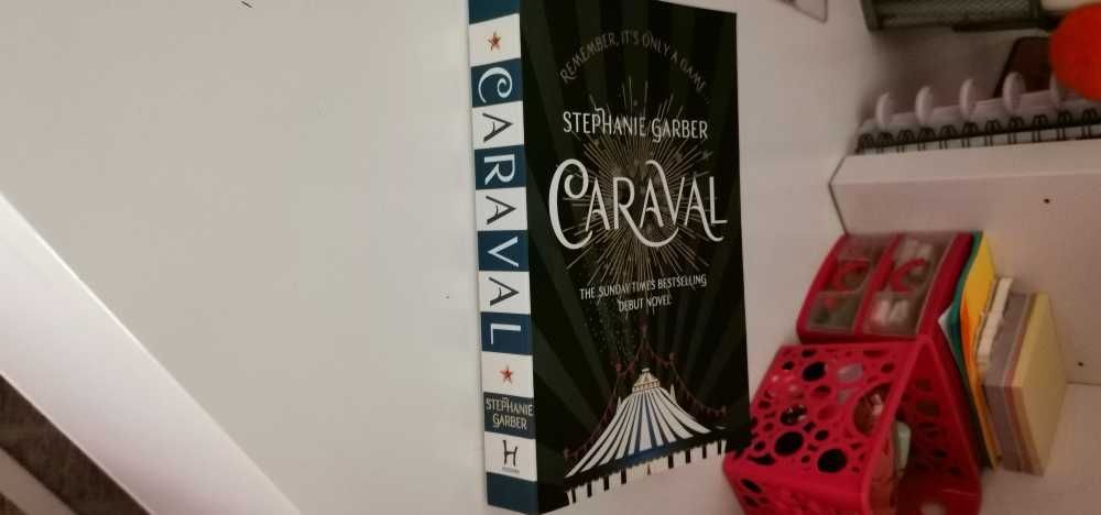 Caraval (INGLÊS) - Stephanie Garber
