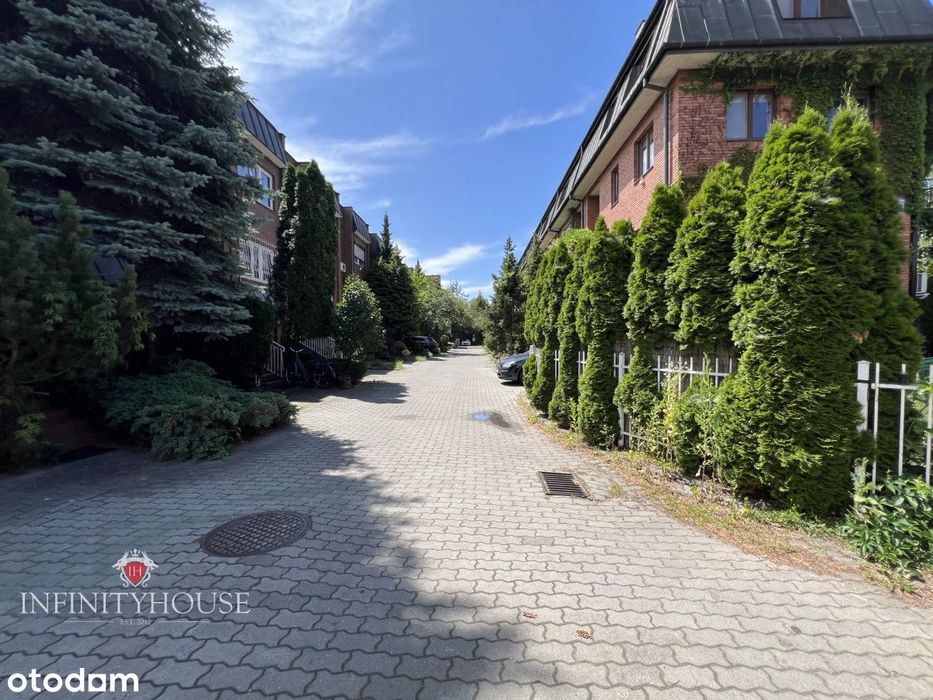 Stary Wilanów | Segment narożny | Garaż