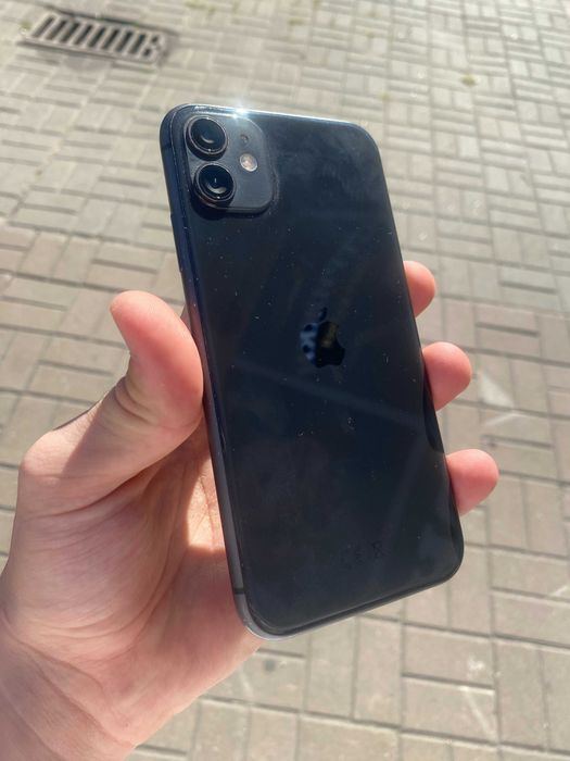 iPhone 11 128GB Neverlock у відмінному стані