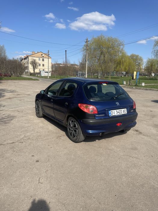 Peugeout 206 1.1 Бенз