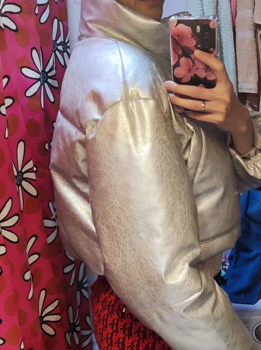 Срібляста куртка пуховик бомбер Pull&Bear, розмір L