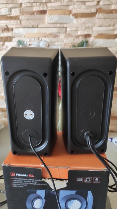 Колонка для комп'ютера. Акустична система Real-El S-90 Black