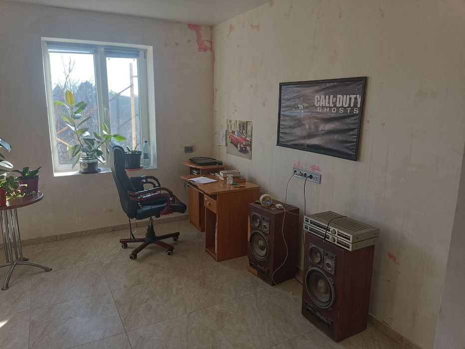 Продам дом в Христиновке с удобствами и отоплением!