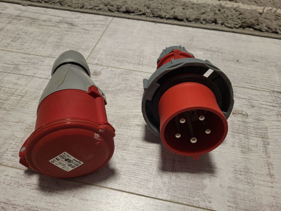 Силовий роз'єм 32А 5 контактів 3P PE N