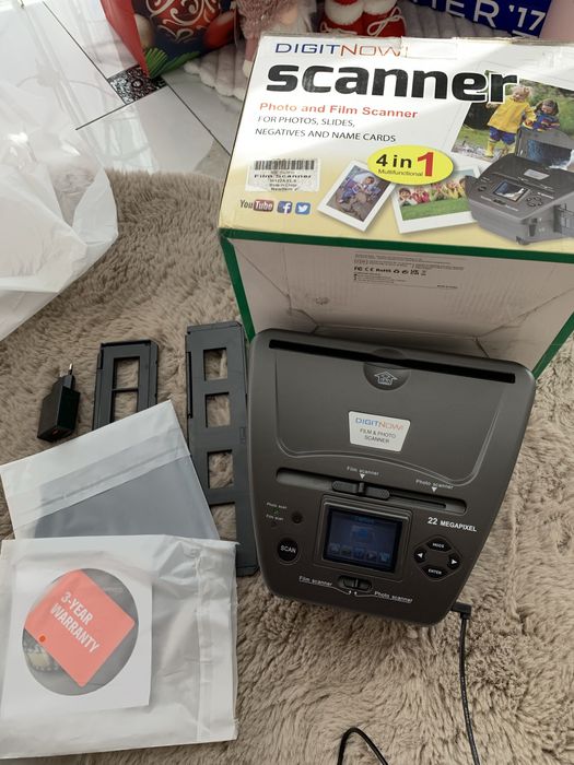 Фотосканер DigitNow для оцифрування плівок, слайдів та фотографій