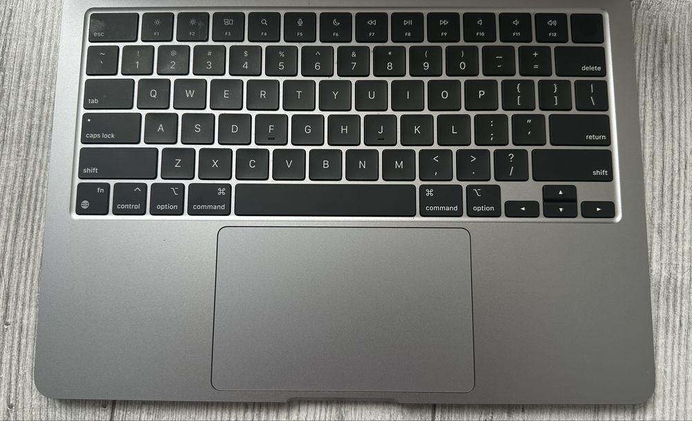 Apple MacBook Air m2 16 256