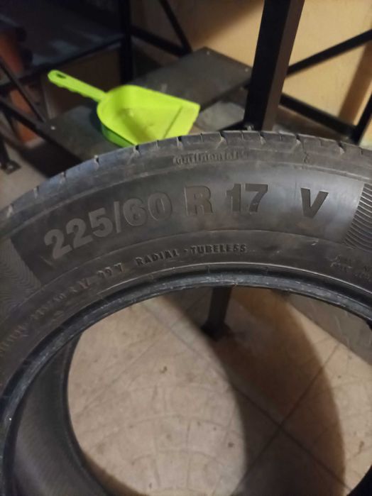 Шини 225/60 R17 Nexen / Continental