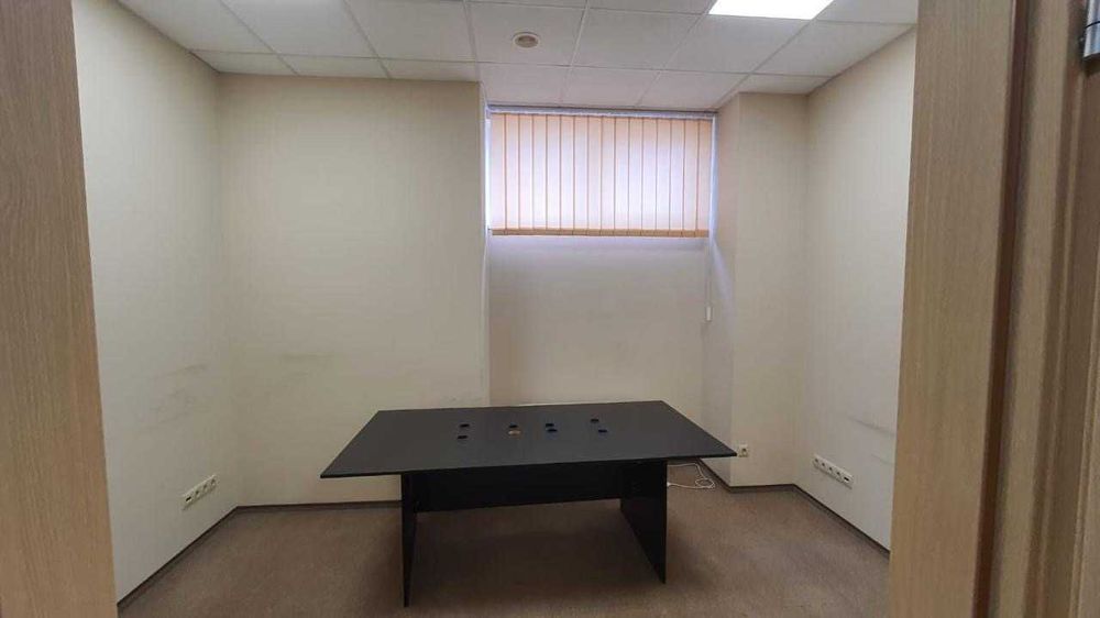 Оренда офісу БЦ Максим