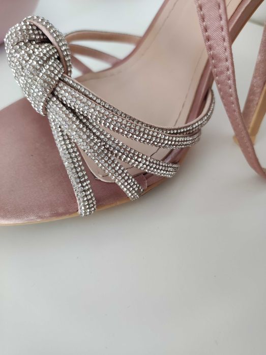 Różowe szpilki DeeZee 40