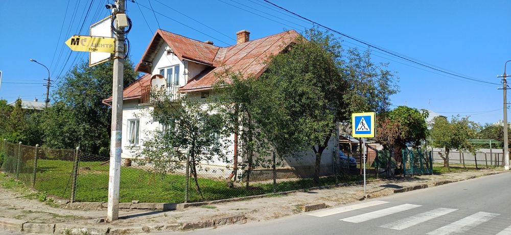 Продам житловий будинок  м.Самбір