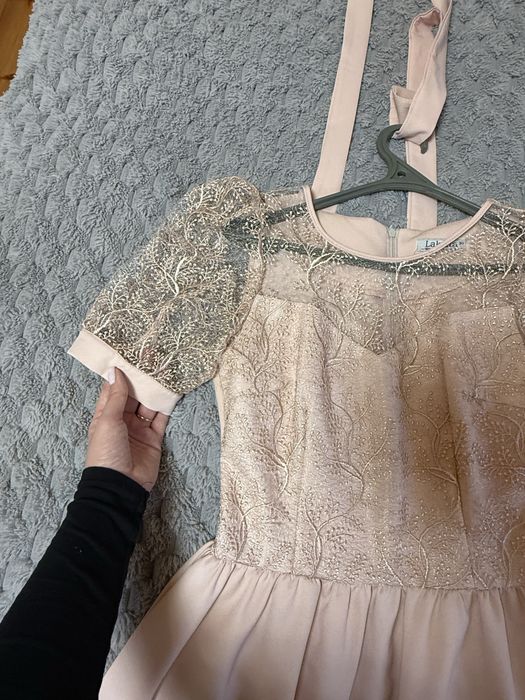 Продається плаття