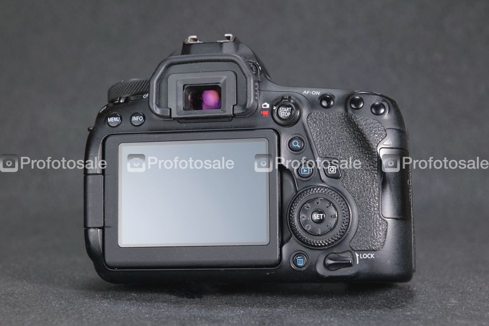 Фотоапарат Canon EOS 6D mark II