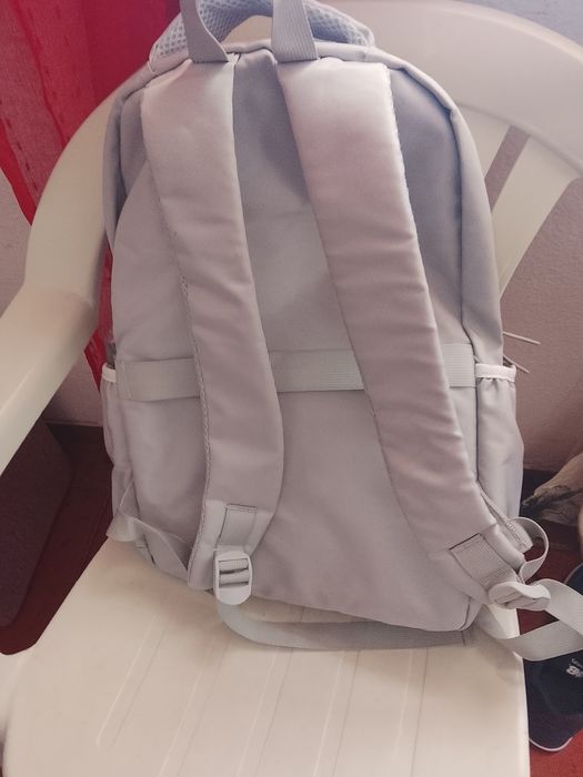 Mochila com vários repartimentos
