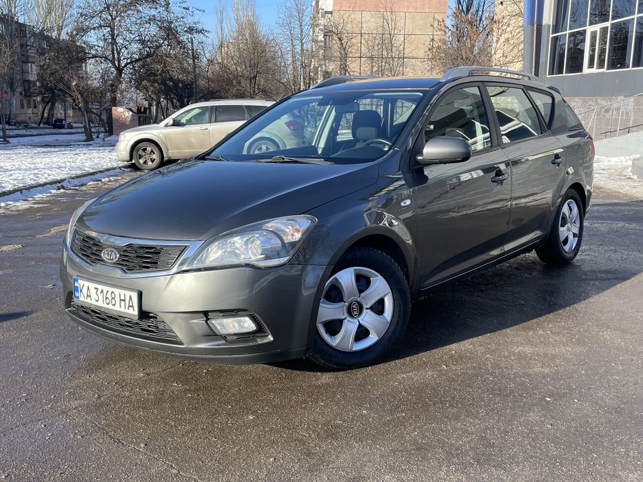 Продам KIA-CeeD CDI