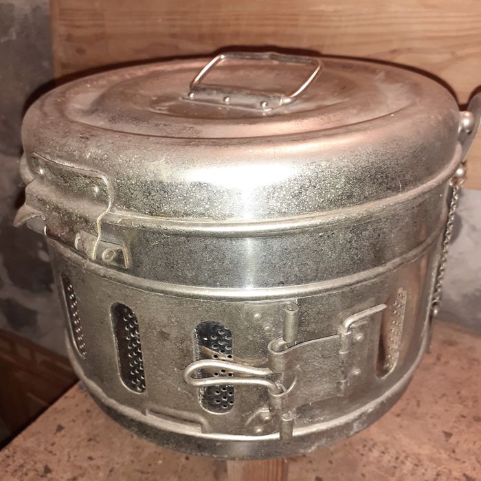 Sterylizatory medyczne antyczne