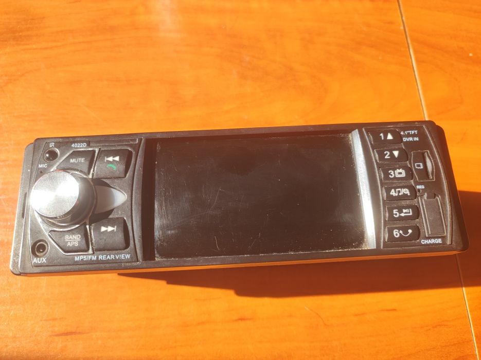 Radio samochodowe 4022D