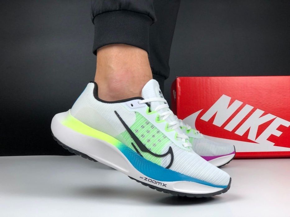 Кросівки Nike Zoom Fly 5