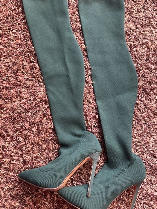 Kozaki z długimi cholewkami za kolano z Sergio Todzi