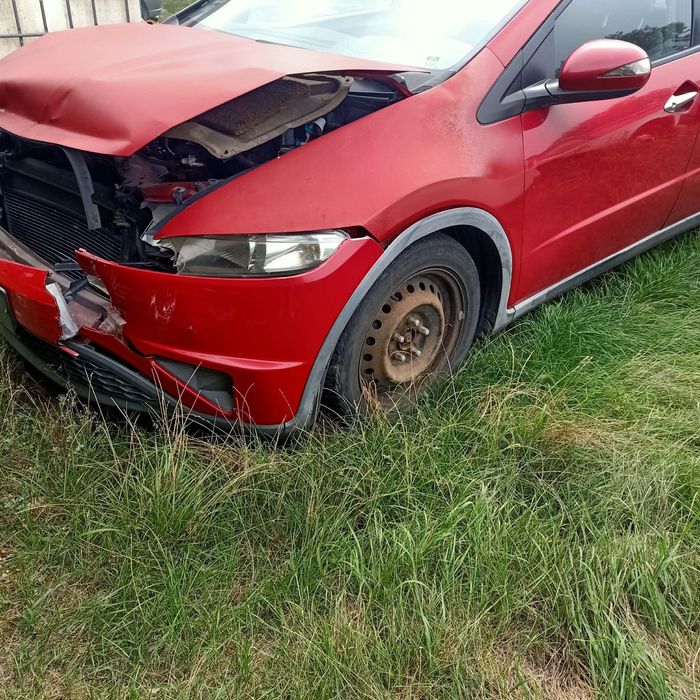 Honda Civic VIII Klima Zarejestrowana Diesel 5-drzwi