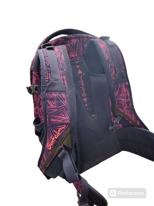 Школьный рюкзак Німеччина -SATCH-PACK -розовые бермуды