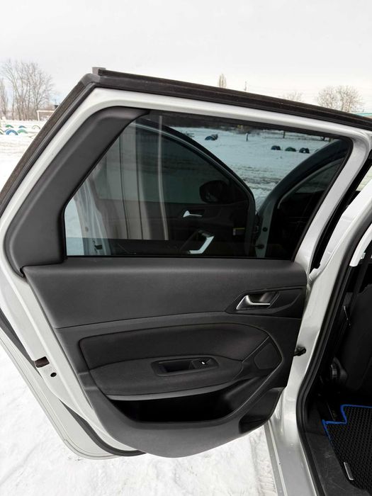 Peugeot Пежо 308 SW 2016